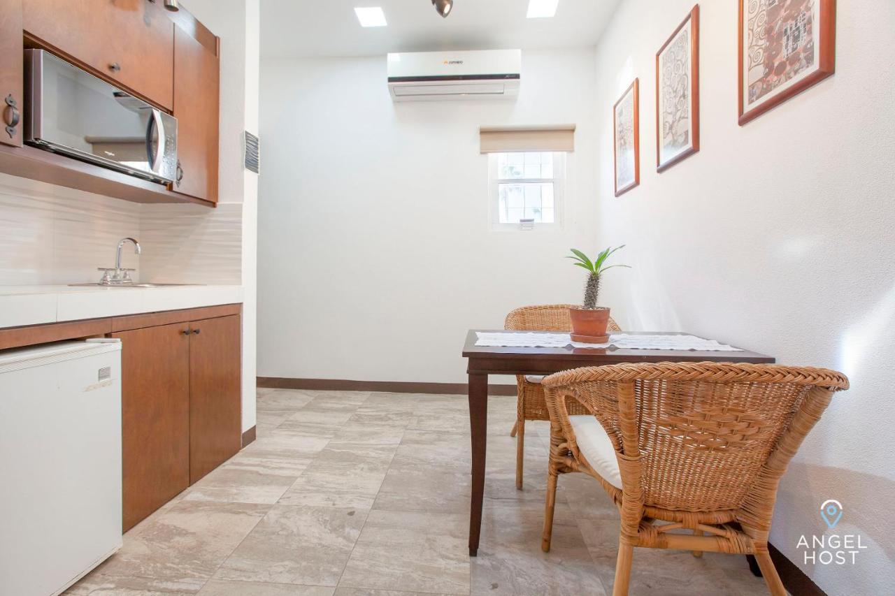 Studio Apartments In Downtown La Paz Walk To Seaside Malecon Exterior foto